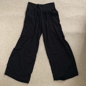 Black flowy pants